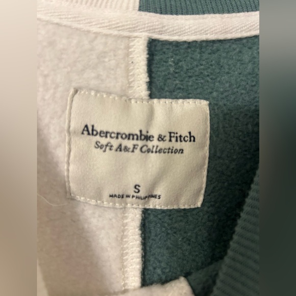 Abercrombie & Fitch St Tropez oversized spliced graphic crewneck sweatshirt - Picture 3 of 5
